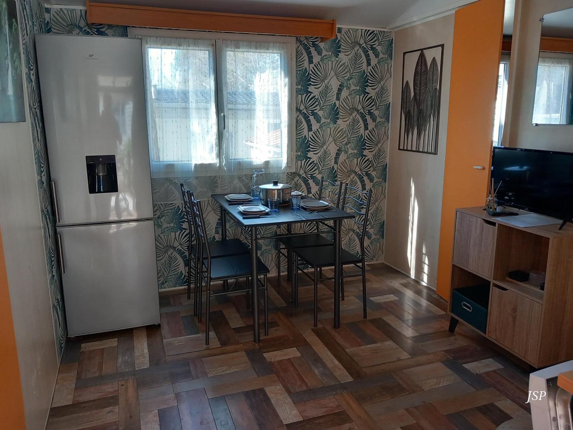 Mobilhome Les Volets Bleus Vaudreuille 外观 照片